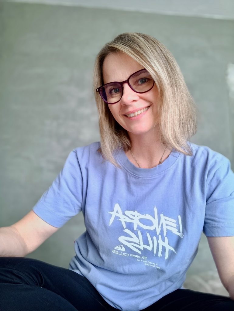Gabriela Mikulova online angličtina tablet